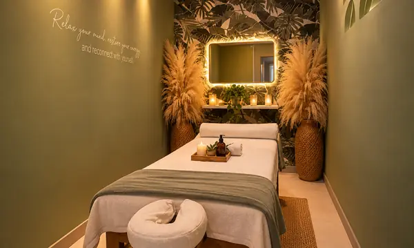 Emuná – Faith massage room